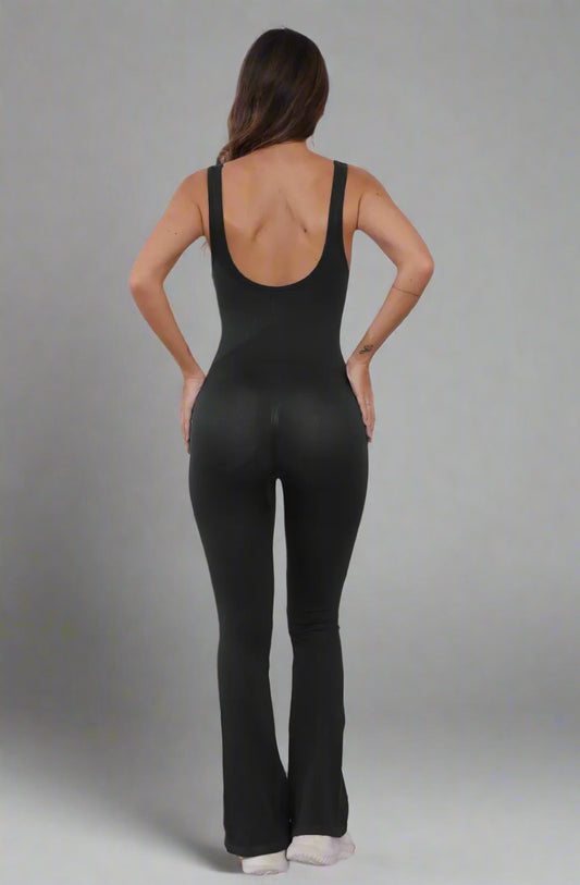 daff0deb-4e77-4e23-9dc7-b29fa5c5a859-Max